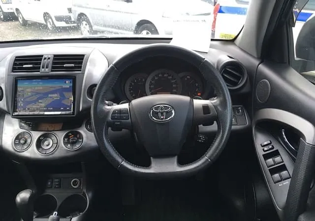 Toyota Vanguard 2012