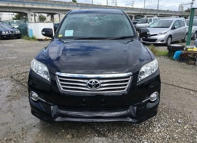 Toyota Vanguard 2012