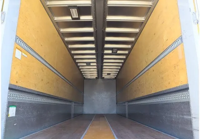 Isuzu Giga Truck 2018