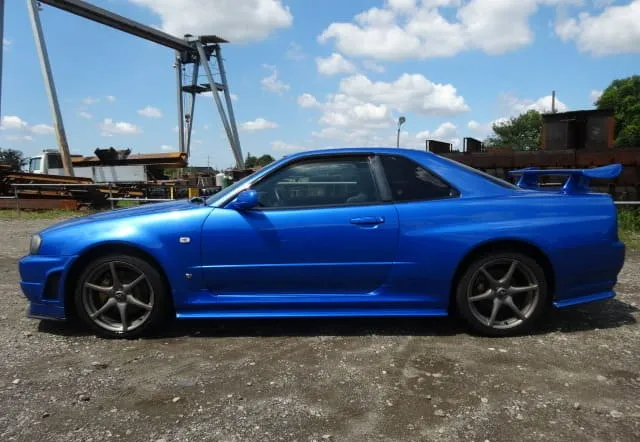 Nissan SKYLINE 1999