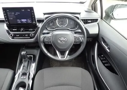 Toyota Corolla Touring Hybrid 2021