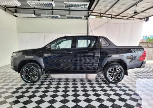 Toyota HILUX 2024