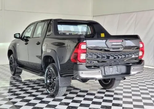 Toyota HILUX 2024