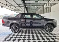 Toyota HILUX 2024