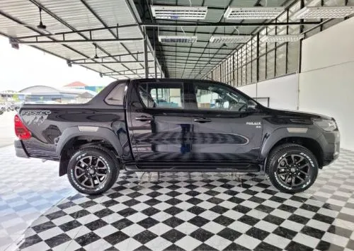 Toyota HILUX 2024