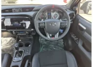 Toyota HILUX 2025