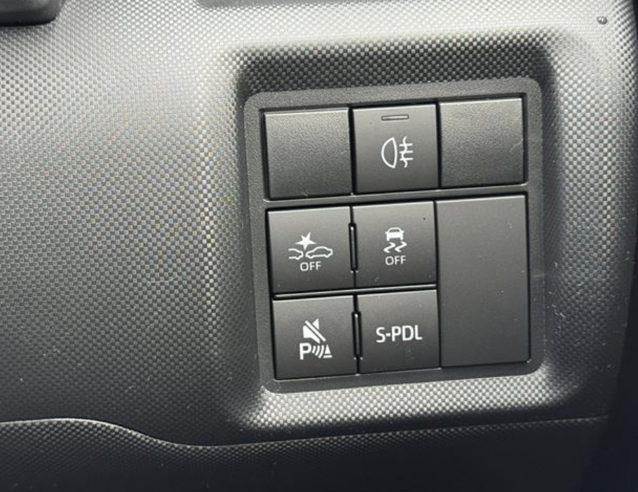 TOYOTA RAIZE HYBRID Z – 2026