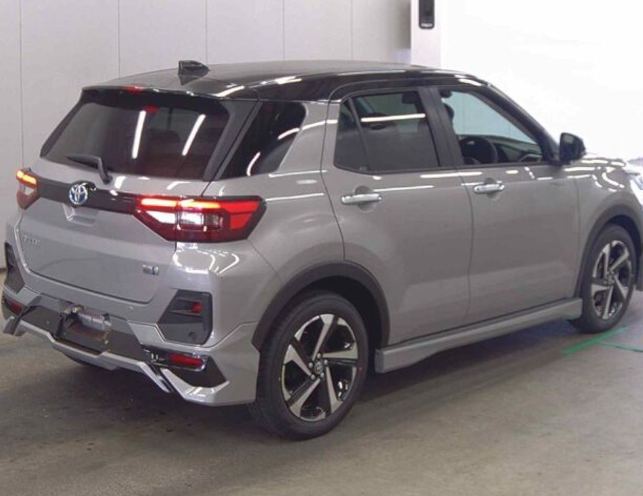 TOYOTA RAIZE HYBRID Z – 2026