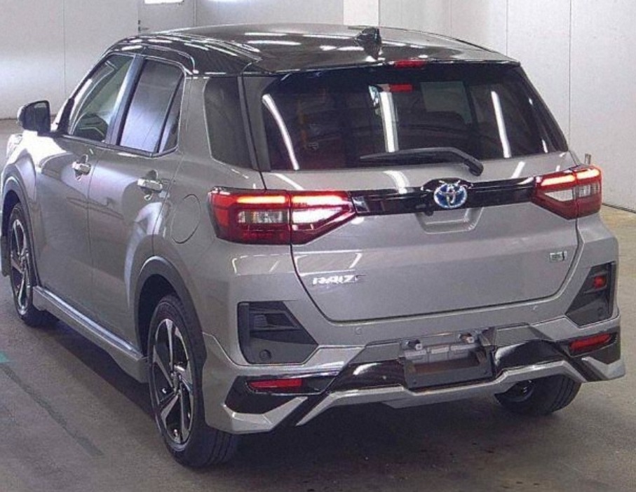 TOYOTA RAIZE HYBRID Z – 2026