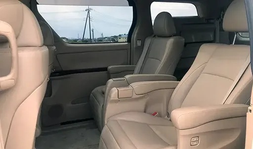 Toyota Alphard 2008